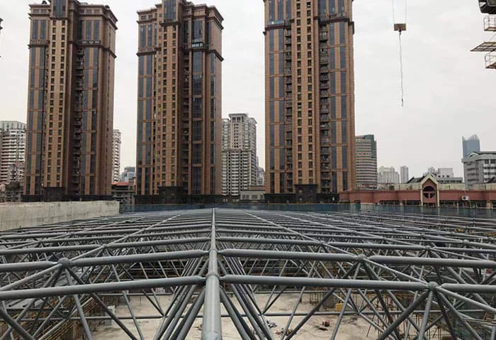 海淀螺栓球网架结构